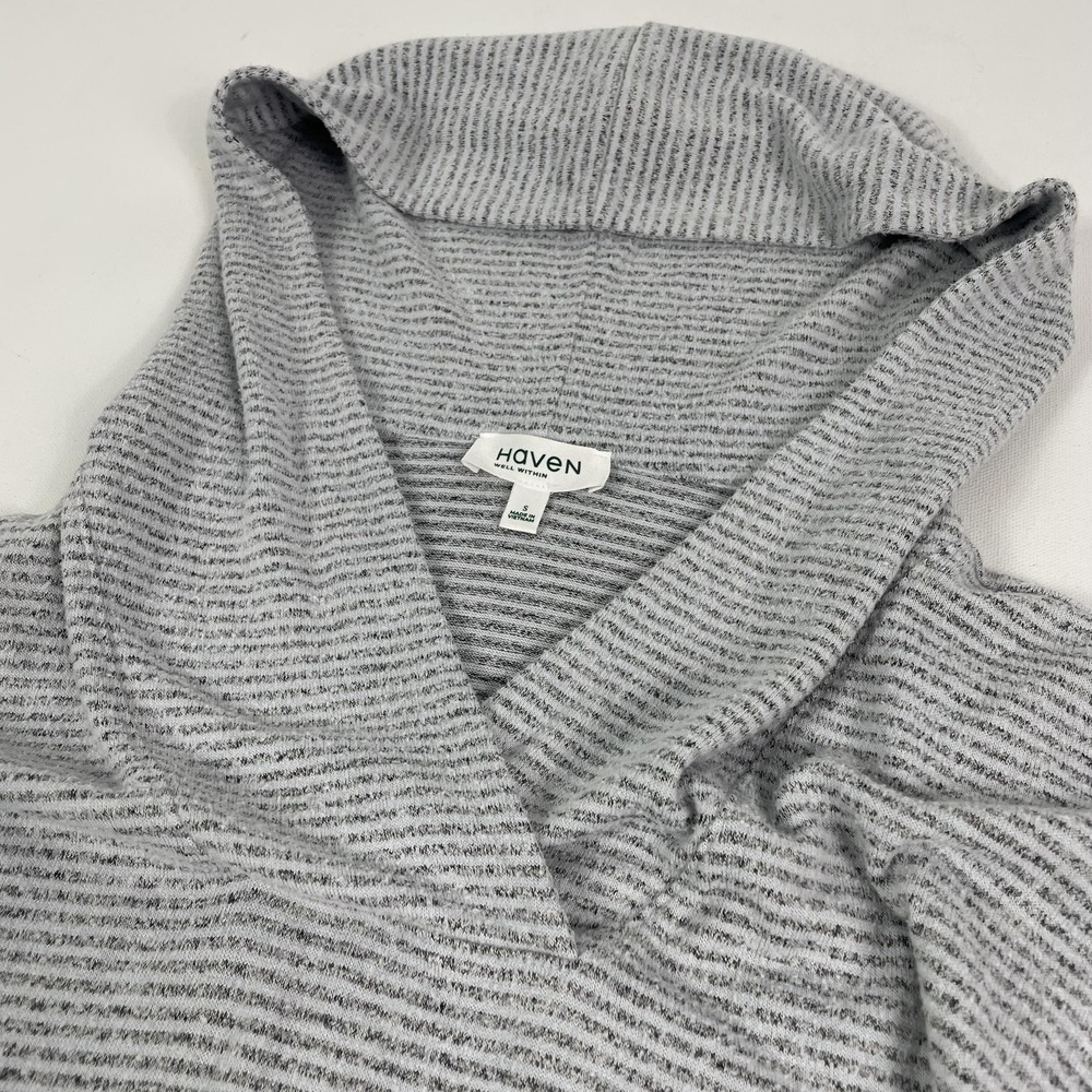 Haven Well Within Shirt‎ Womens Small Gray Stripe Hooded V-Neck Tunic Knit